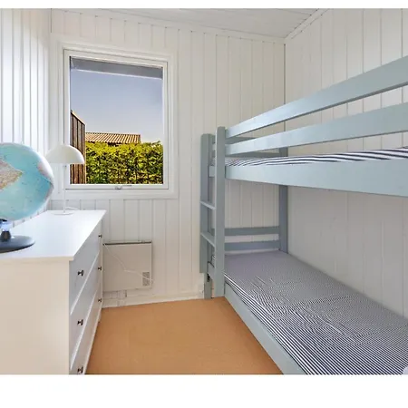 ældre Charmerende I 1 Række Feriehus Asperup